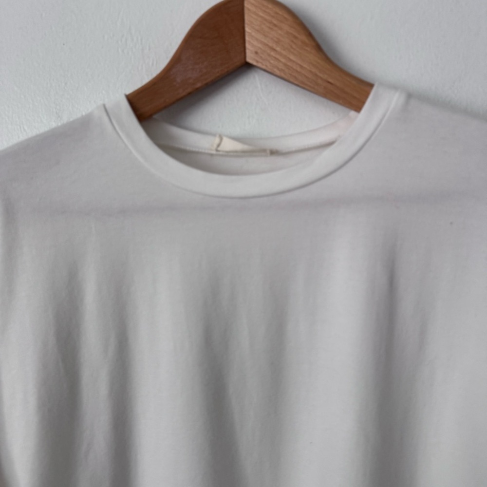 Rachel Parcell white short sleeve ruffle tshirt Size Medium - Picture 3 of 10